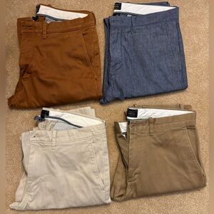 JCREW men’s chino bundle 484 style, size W30 L32- EUC